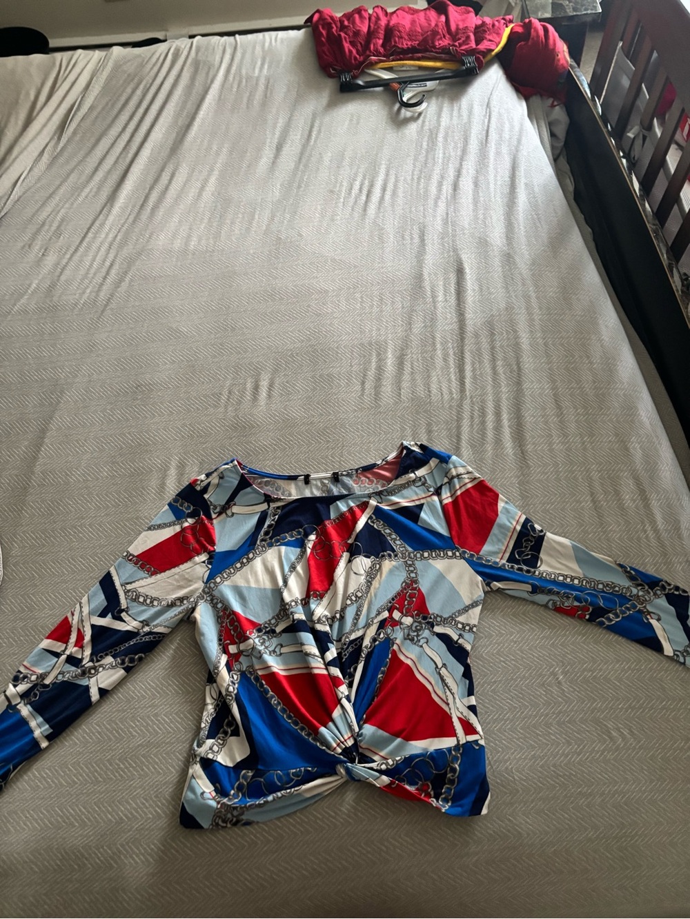 Knot-Front Geometric Chain-Print Blouse in Red, Blue & White